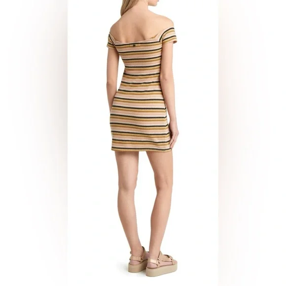 princess polly baby blue dress Rip Curl | Dresses | Rip Curl Sundial Stripe Off The Shoulder Knit Bodycon  Dress Euc Sz Xs